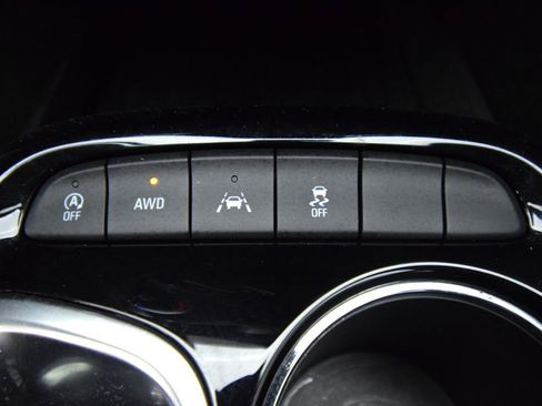 Used 2025 Buick Encore GX Preferred w/ Comfort Package AWD/4WD image 34