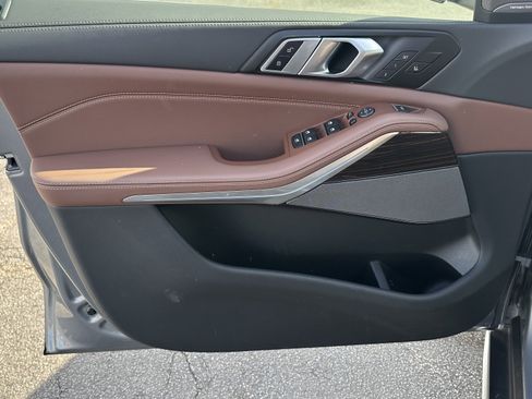 Used 2026 BMW X5 xDrive40i image 16