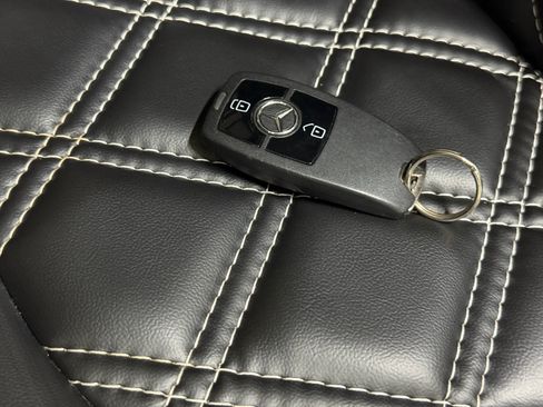 Used 2023 Mercedes-Benz Sprinter 3500 image 95