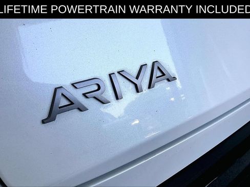 Used 2023 Nissan Ariya FWD image 40