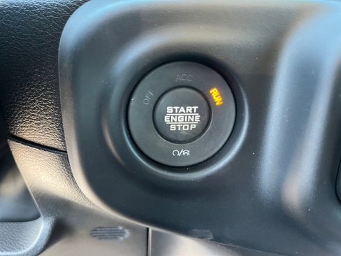 Certified 2023 Jeep Gladiator Sport w/ Trailer Tow Package image 29