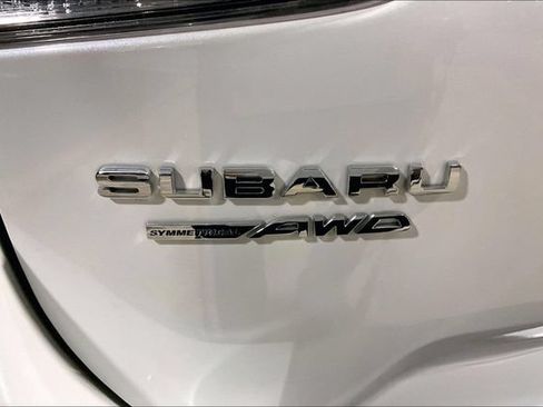 Used 2023 Subaru Forester Limited AWD/4WD image 8