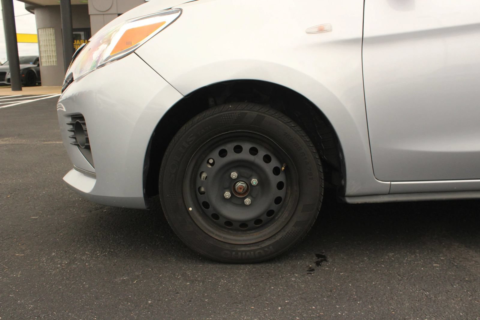 Used 2024 Mitsubishi Mirage ES FWD image 3
