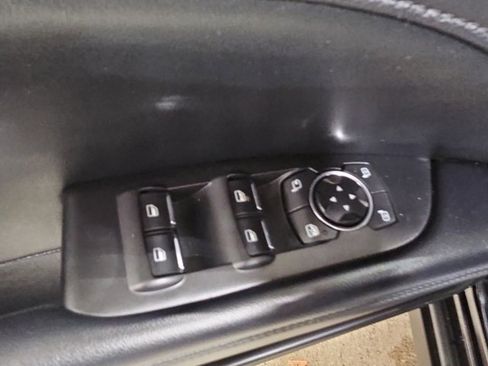 Used 2020 Lincoln MKZ w/ Convenience Package image 11