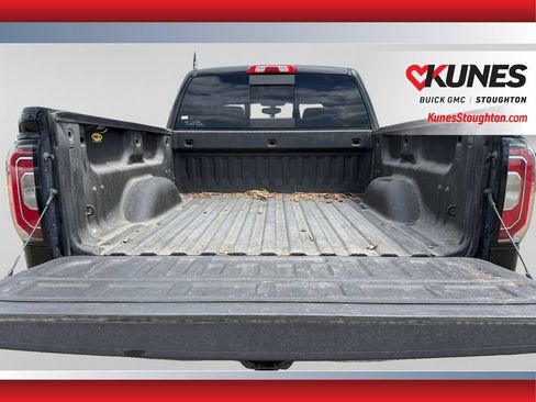 Used 2018 GMC Sierra 1500 SLT w/ SLT Premium Package AWD/4WD image 41