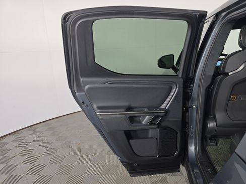 Used 2024 Rivian R1T Adventure AWD/4WD image 17