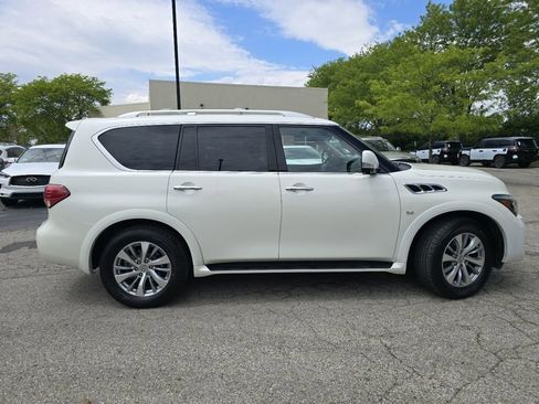 Used 2015 INFINITI QX80 4WD w/ Driver's Assistance Package image 18