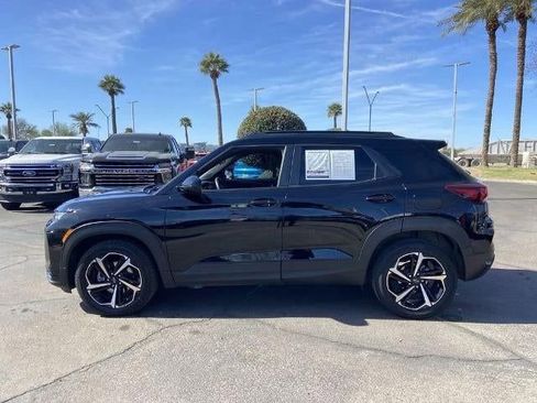 Used 2022 Chevrolet TrailBlazer RS FWD image 4