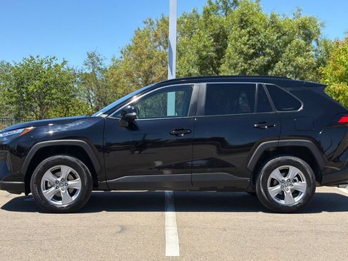 Certified 2025 Toyota RAV4 XLE AWD/4WD image 8