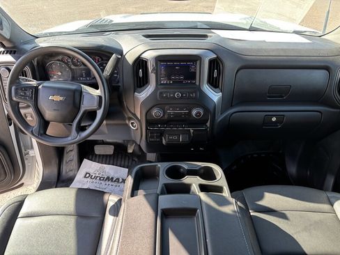 Used 2024 Chevrolet Silverado 3500 W/T image 19