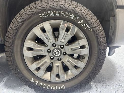Used 2018 Nissan Titan Platinum Reserve w/ Platinum Utility Package AWD/4WD image 4