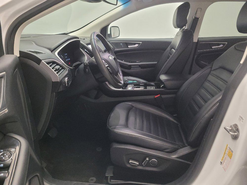Used 2019 Ford Edge SEL w/ Equipment Group 201A FWD image 17