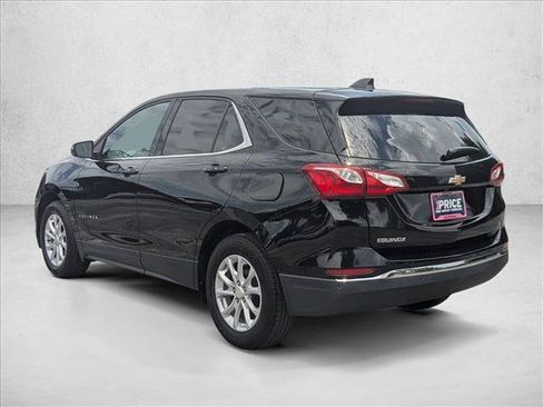 Used 2019 Chevrolet Equinox LT w/ Driver Convenience Package FWD image 3