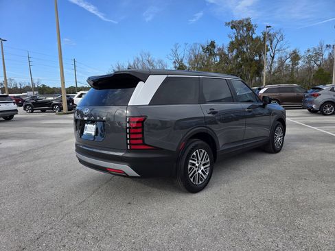 New 2026 Hyundai Palisade SE image 3