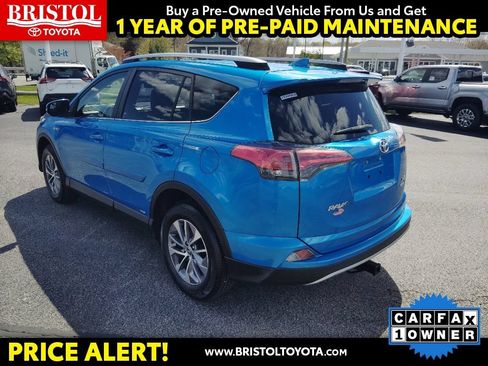 Used 2017 Toyota RAV4 XLE w/ All Weather Liner Package AWD/4WD image 7