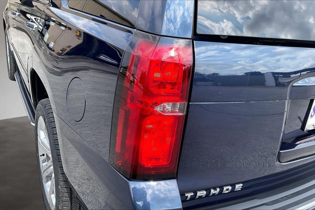 Used 2019 Chevrolet Tahoe Premier w/ Max Trailering Package AWD/4WD image 22