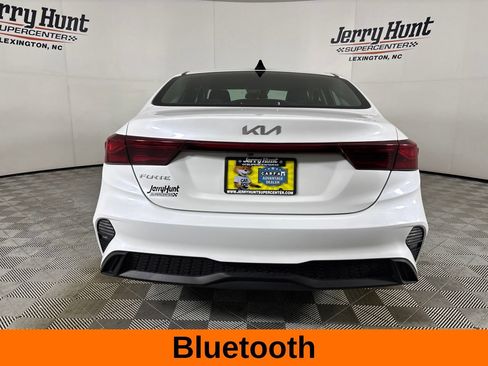 Used 2024 Kia Forte LXS FWD image 7
