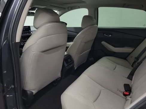 Certified 2025 Honda Accord SE image 12