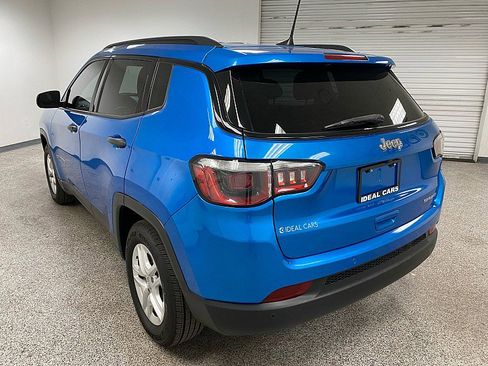 Used 2017 Jeep Compass Sport w/ Tech Group image 7