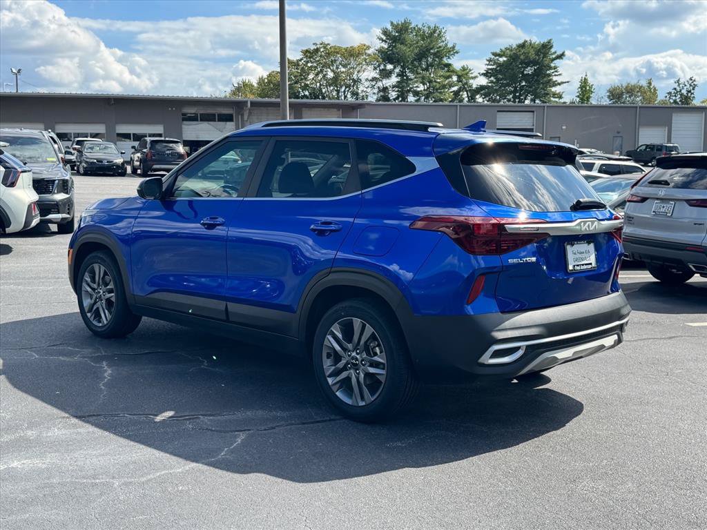 Certified 2022 Kia Seltos S FWD image 5