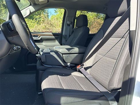 New 2026 GMC Sierra 1500 Elevation image 11