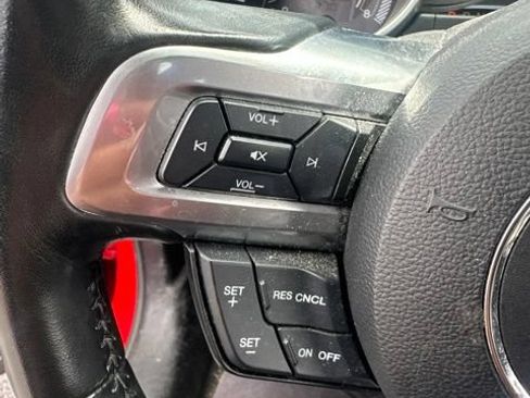 Used 2019 Ford Mustang GT Premium w/ Black Accent Package RWD image 18