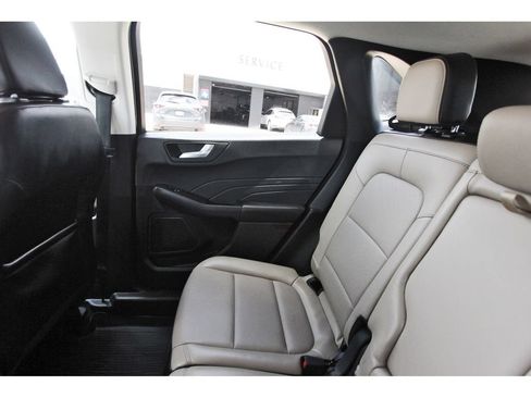 Used 2022 Ford Escape SEL FWD image 10