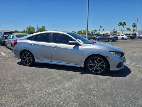 Used 2020 Honda Civic Sport image 2