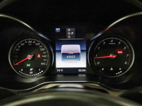 Used 2019 Mercedes-Benz GLC 300 image 24