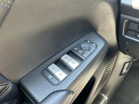 New 2026 Nissan Rogue Platinum AWD/4WD image 9