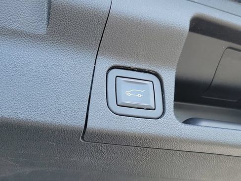 Used 2018 GMC Acadia SLE w/ Driver Alert Package I AWD/4WD image 26