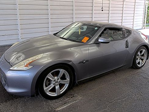 Used 2012 Nissan 370Z Coupe RWD image 1