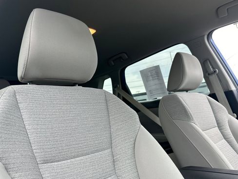 Used 2021 Nissan Rogue SV image 18