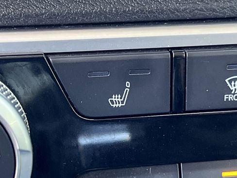 Used 2022 Nissan Altima 2.5 SR w/ Midnight Edition Package image 26