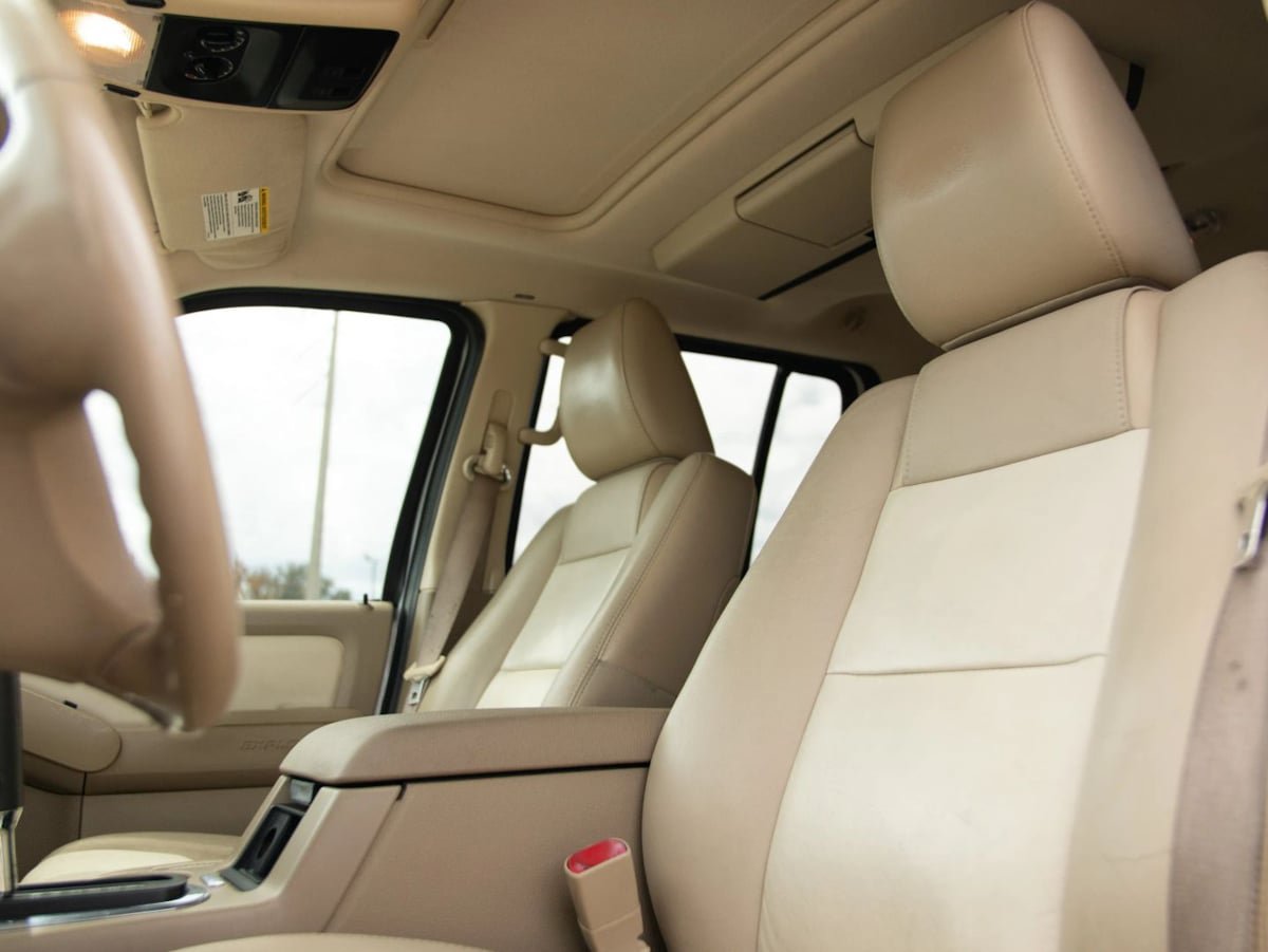Used 2010 Ford Explorer Eddie Bauer RWD image 19
