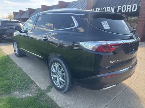 Used 2023 Buick Enclave Premium w/ Experience Buick Package AWD/4WD image 4