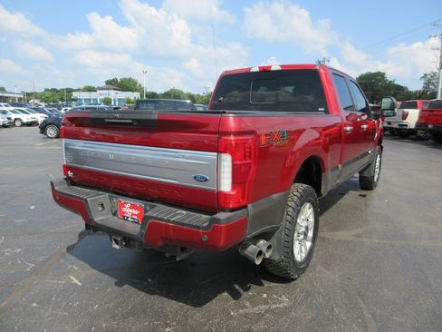 Used 2019 Ford F250 Limited w/ FX4 Off-Road Package AWD/4WD image 5