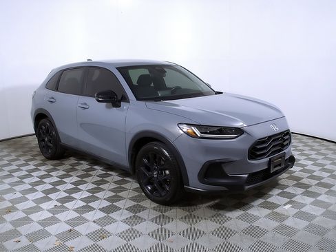 Used 2024 Honda HR-V Sport image 6
