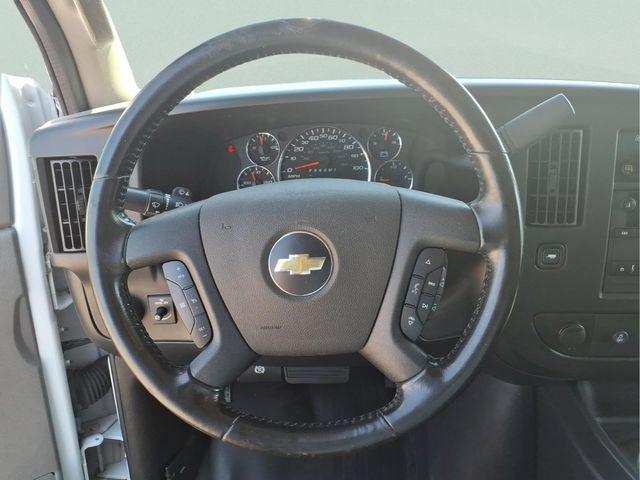 Used 2022 Chevrolet Express 2500 w/ Driver Convenience Package RWD image 15