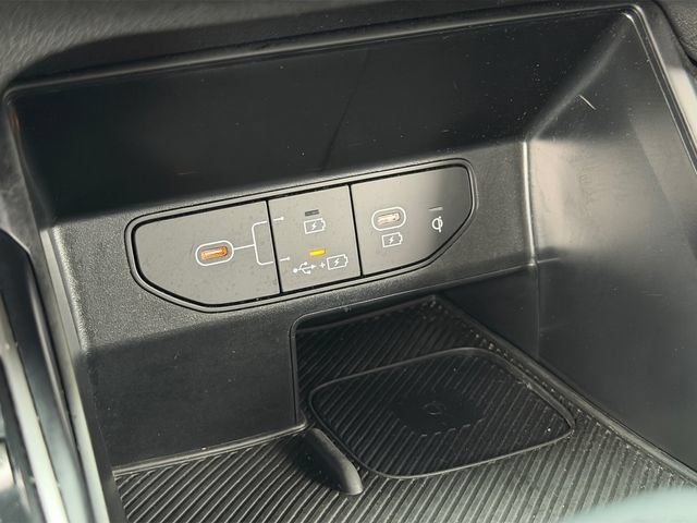 Used 2024 Kia Sorento S FWD image 20