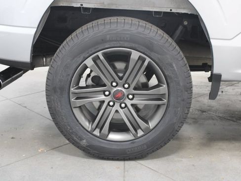 Used 2021 Ford F150 XLT w/ Equipment Group 302A High AWD/4WD image 16