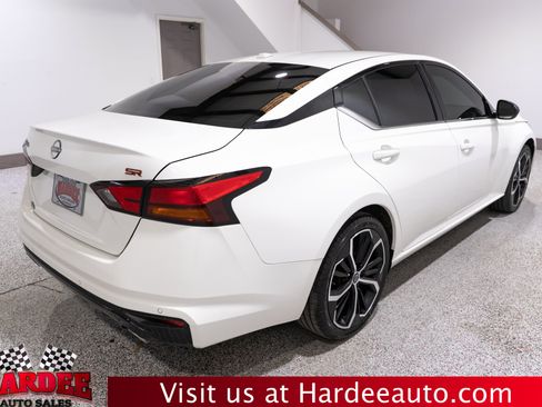 Used 2024 Nissan Altima 2.5 SR FWD image 5
