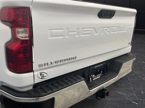 Used 2025 Chevrolet Silverado 2500 LT w/ Convenience Package AWD/4WD image 39