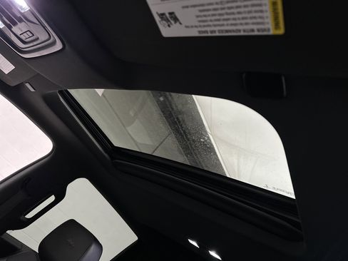 Used 2019 Chevrolet Silverado 1500 High Country w/ Z71 Off-Road Package image 25