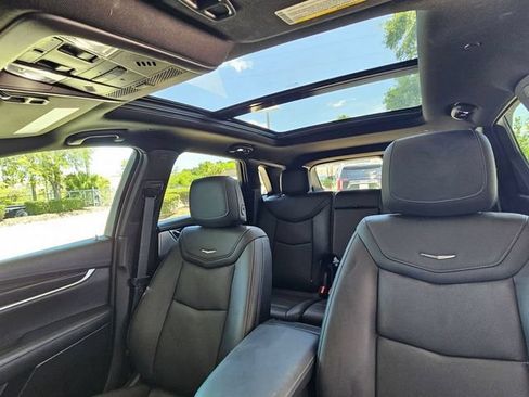 Certified 2023 Cadillac XT5 Premium Luxury w/ Technology Package FWD image 21