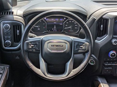 Used 2022 GMC Sierra 2500 Denali image 15