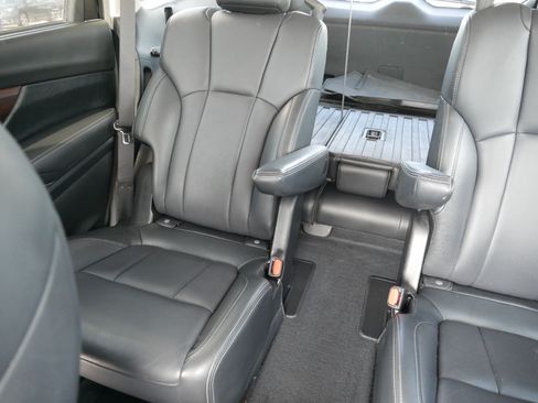 Used 2021 Subaru Ascent Touring AWD/4WD image 12