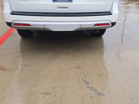 Used 2024 Ford Expedition Timberline image 10