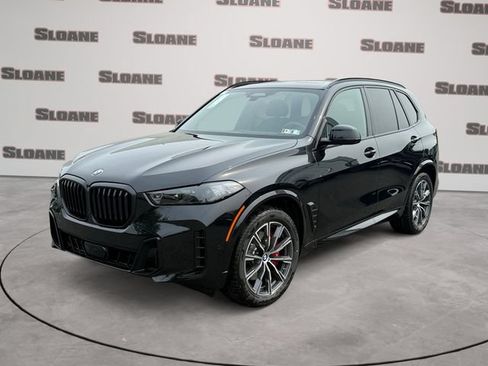 New 2026 BMW X5 xDrive40i w/ M Sport Package AWD/4WD image 1
