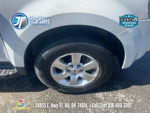 Used 2012 Ford Escape Limited image 29